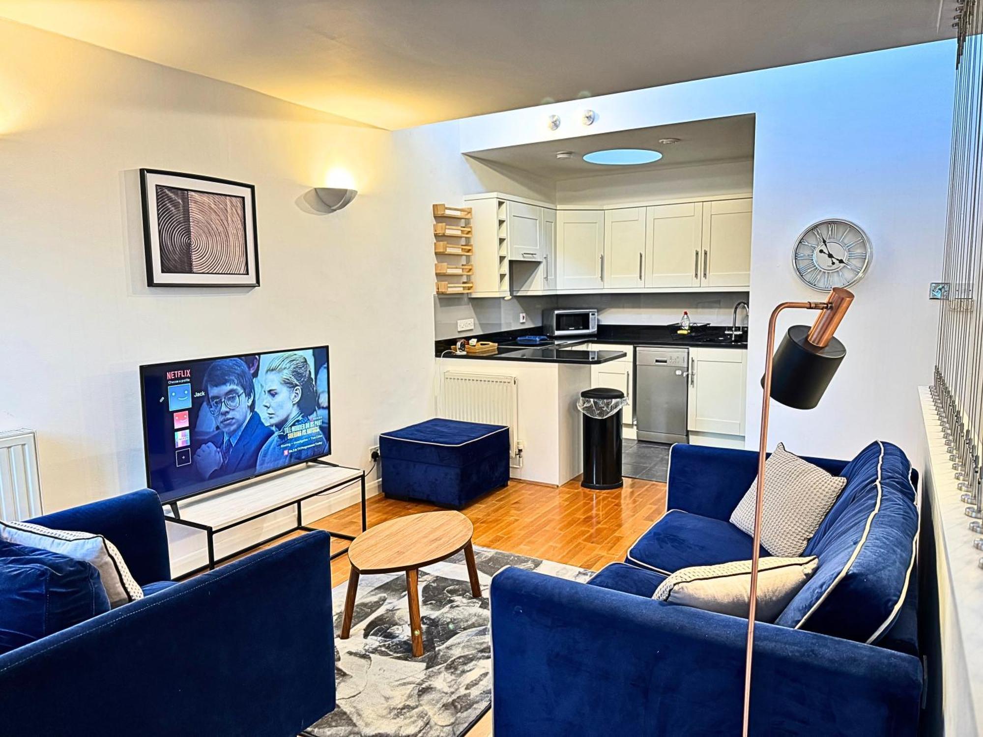 The Heart Of Kensington Mews - 3 Bedrooms House-Private Entrance-Hyde Park Walk Away-Green Park 9 Minutes Underground- The Best Of London With Glamour Of Kensington Екстериор снимка